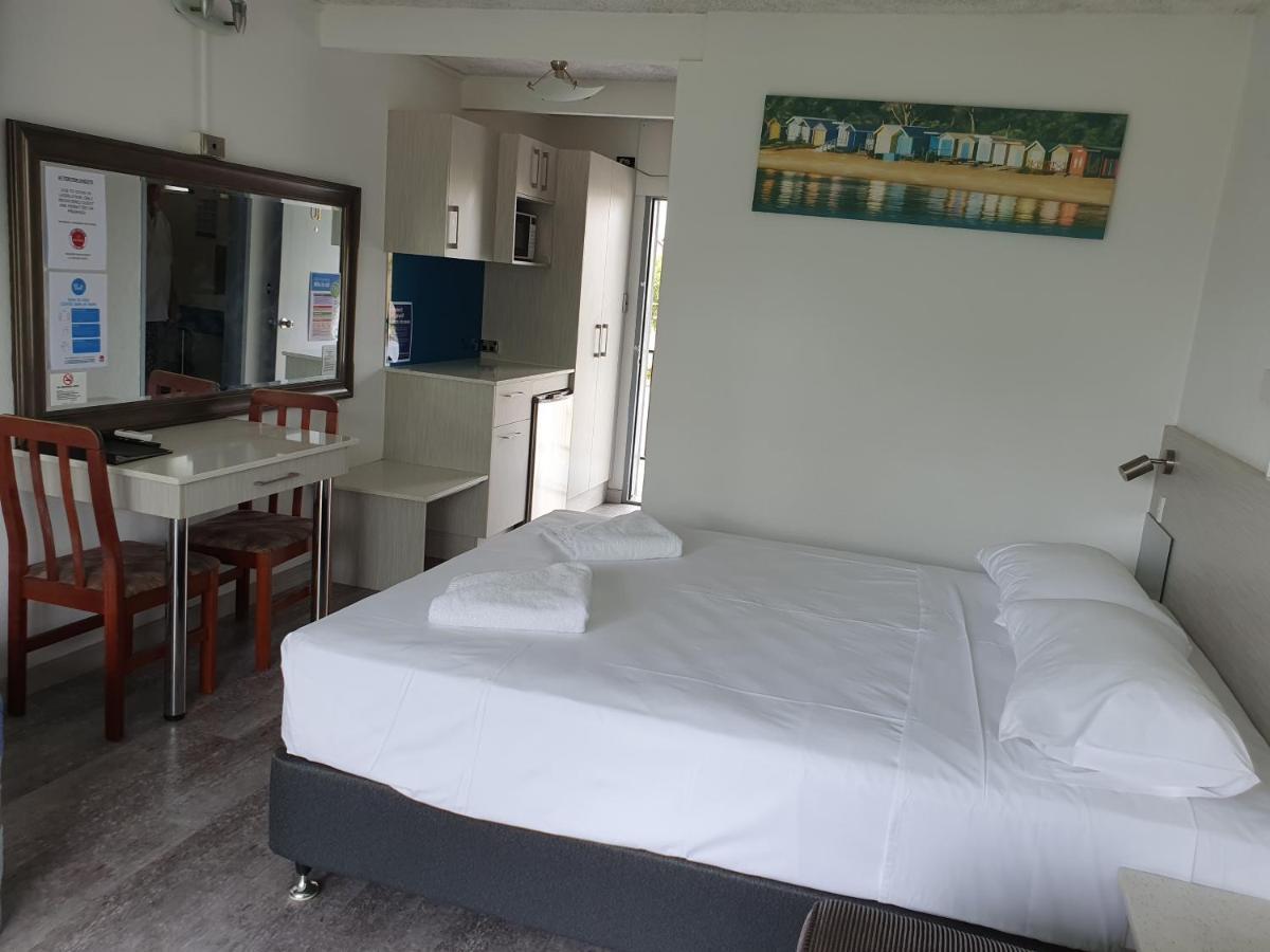 Le George Motel Port Macquarie Bagian luar foto