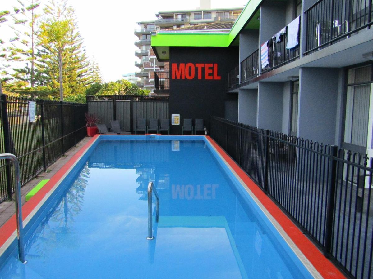 Le George Motel Port Macquarie Bagian luar foto